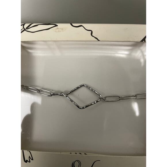 Ssesko Convertible Brave Paperclip Chain Necklace in Silver. - Picture 1 of 3